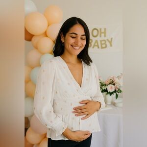 HARVE BENARD | White Blouse with Gold Accents V-neck Balloon Sleeves Smocked